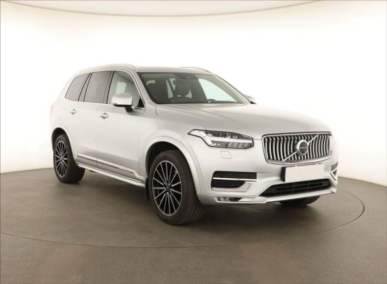 Volvo XC90 - hlavní foto