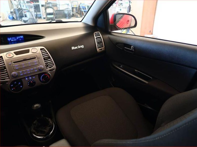 Hyundai i20 - hlavní fotka