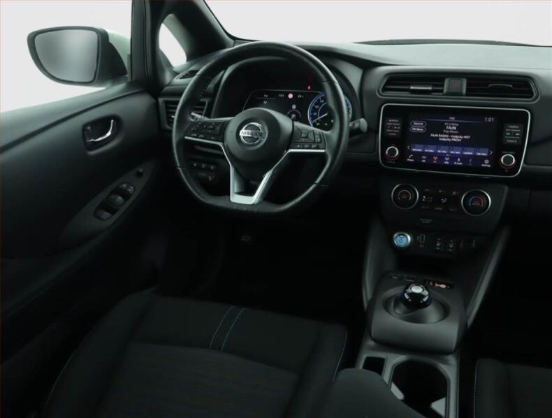 Nissan Leaf - hlavní fotka