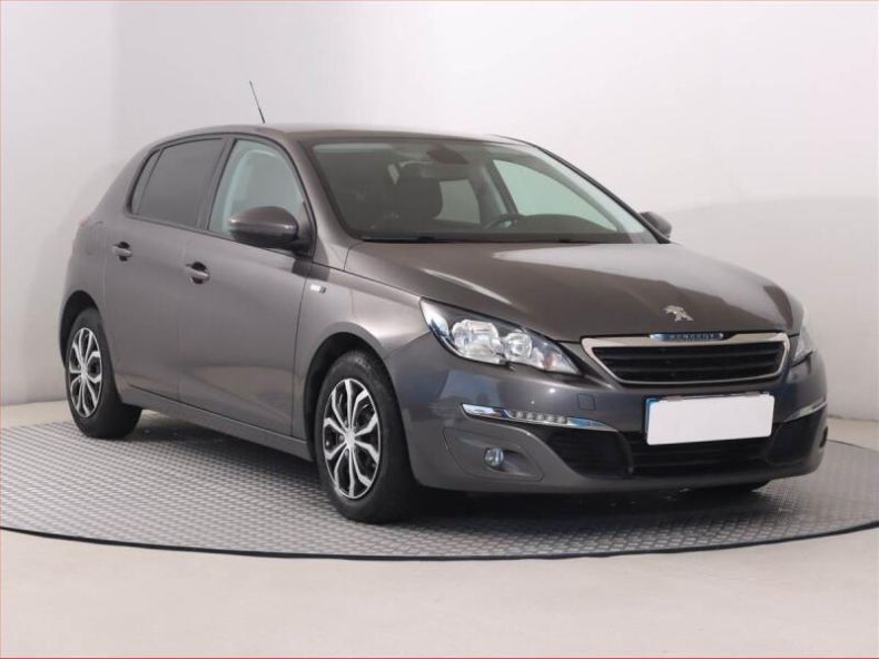 Peugeot 308 - hlavní fotka