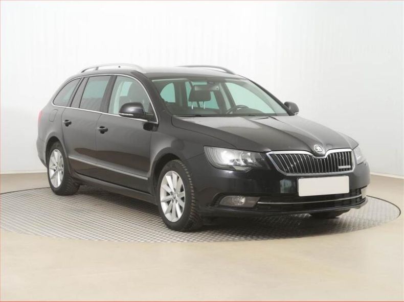 Škoda Superb - hlavní fotka inzerátu