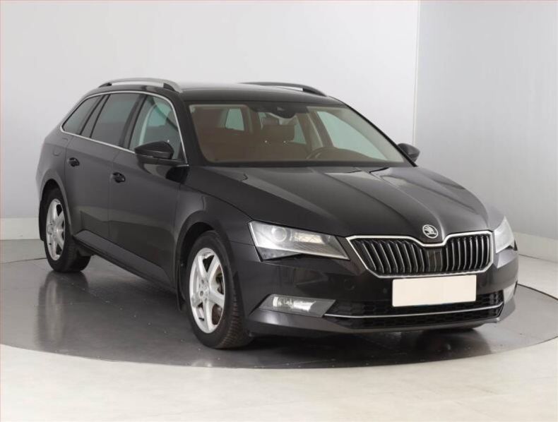 Škoda Superb - hlavní fotka inzerátu