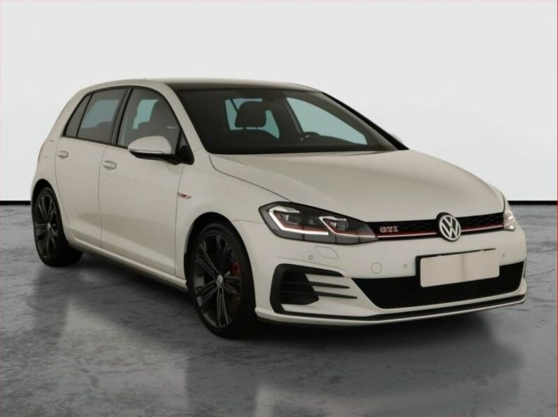 Volkswagen Golf - hlavní foto