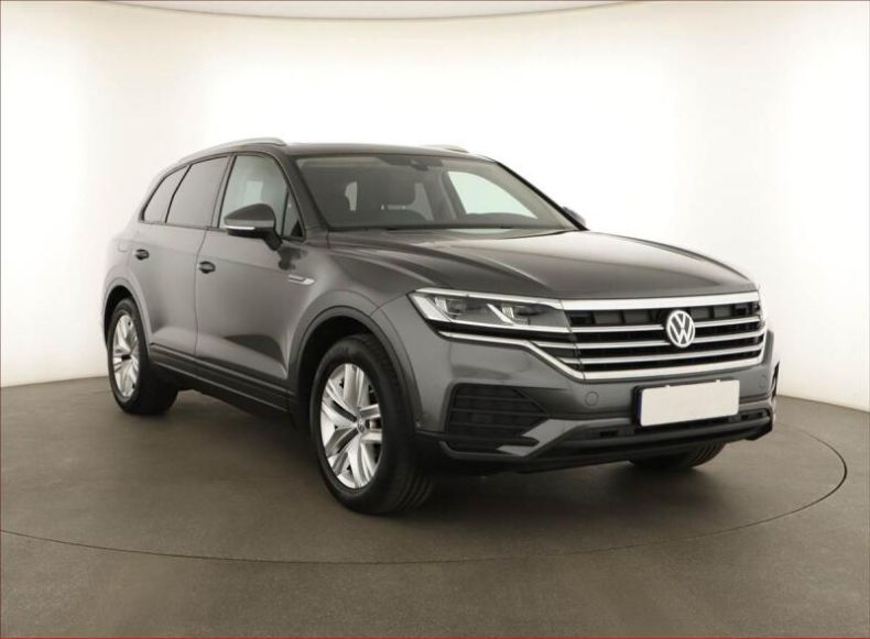 Volkswagen Touareg - hlavní foto