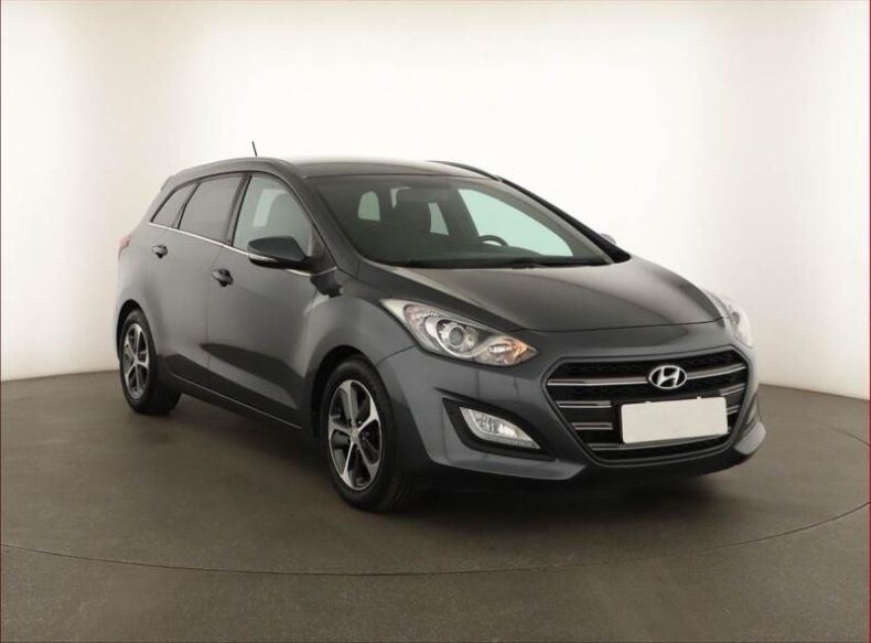 Hyundai i30 - hlavní fotka inzerátu