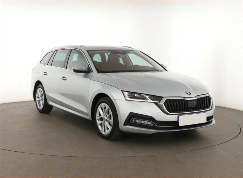 Škoda Octavia - hlavní foto