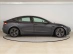 Tesla Model 3 - fotka číslo 5