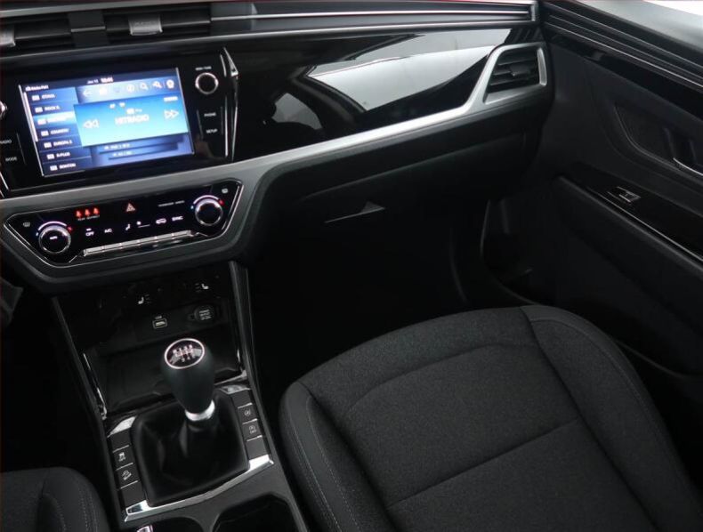 SsangYong Korando - hlavní fotka