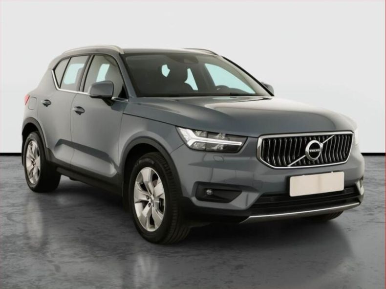 Volvo XC40 - hlavní foto