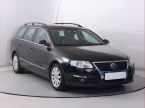 Volkswagen Passat - fotka číslo 0