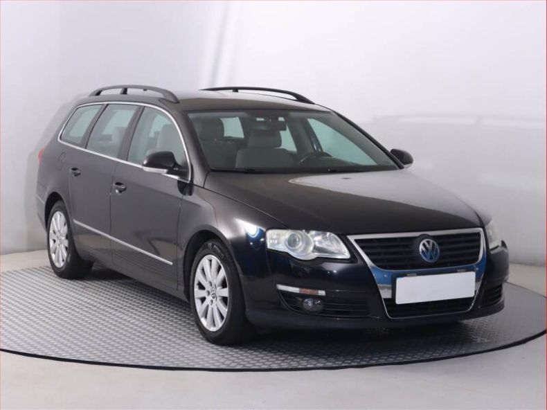 Volkswagen Passat - hlavní fotka inzerátu