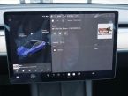 Tesla Model 3 - fotka číslo 10