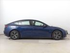 Tesla Model 3 - fotka číslo 4
