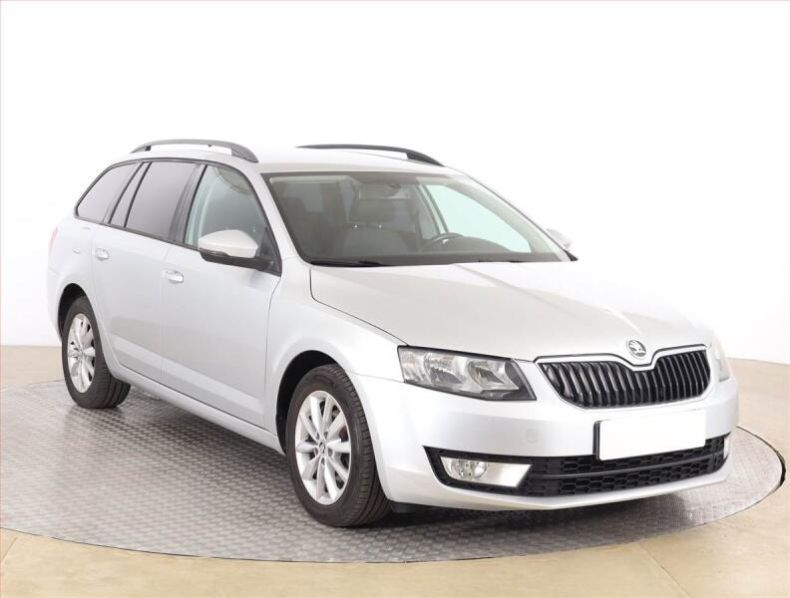 Škoda Octavia - hlavní foto