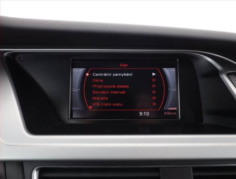 Audi A4 - hlavní fotka