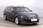 Volkswagen Passat - fotka číslo 0