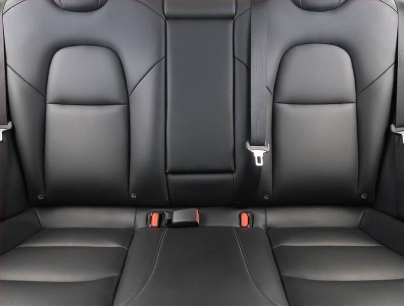 Tesla Model 3 - hlavní fotka