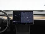 Tesla Model 3 - fotka číslo 10