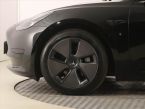 Tesla Model 3 - fotka číslo 13