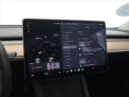 Tesla Model 3 - fotka číslo 21
