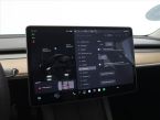 Tesla Model 3 - fotka číslo 23