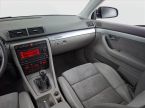 Audi A4 - fotka číslo 7