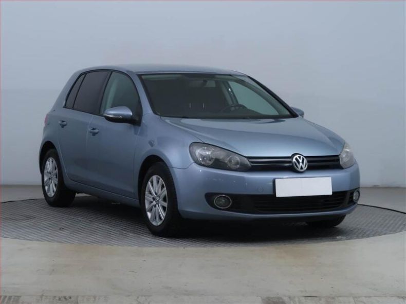 Volkswagen Golf - hlavní fotka
