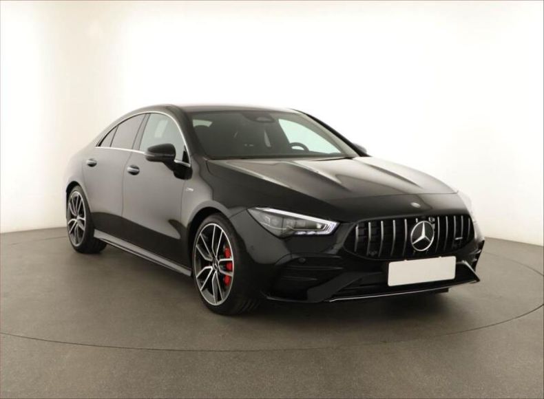 Mercedes Třída CLA - hlavní foto