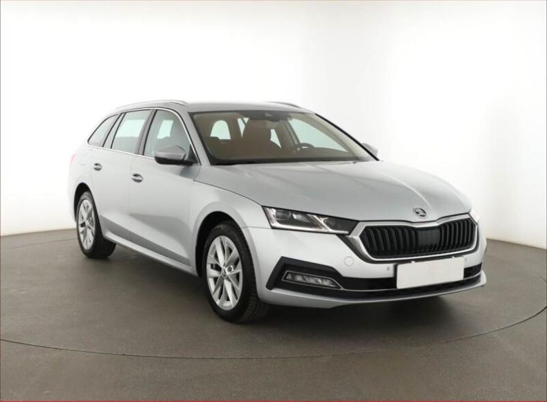 Škoda Octavia - hlavní foto
