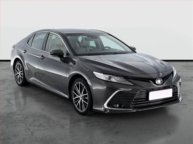 Toyota Camry - hlavní foto