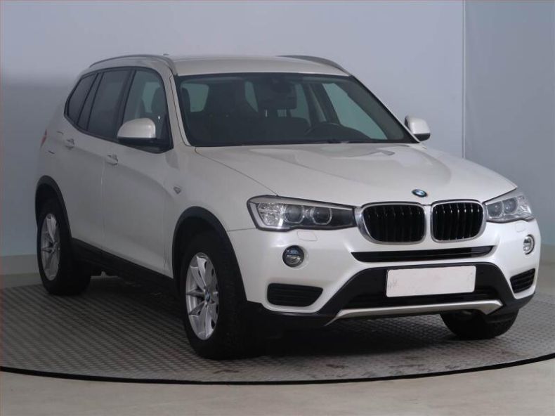 BMW X3 - hlavní foto