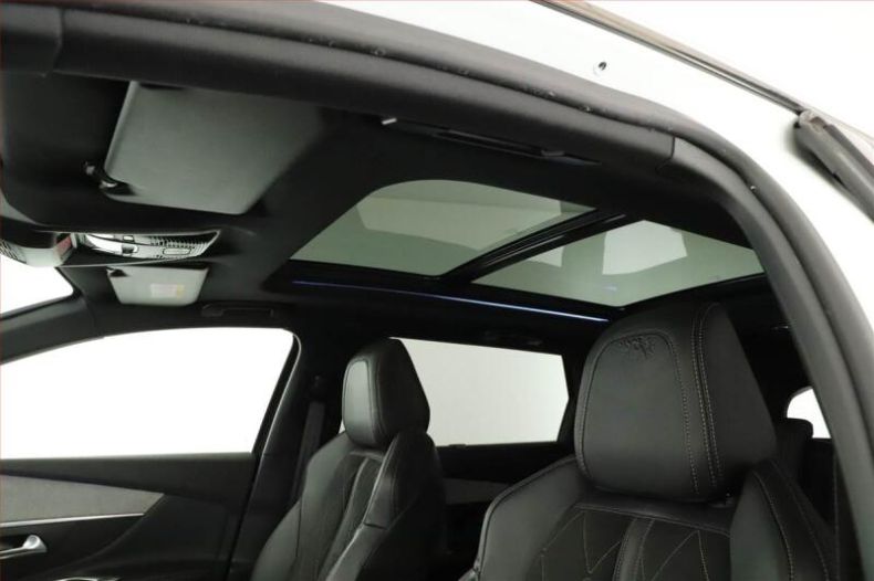 Peugeot 5008 - hlavní fotka