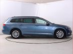 Volkswagen Passat - fotka číslo 5
