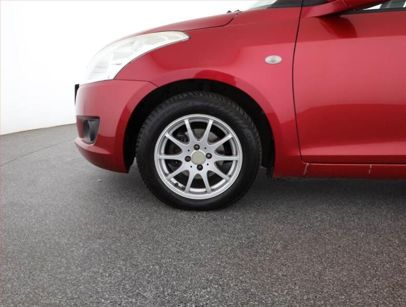 Suzuki Swift - hlavní fotka