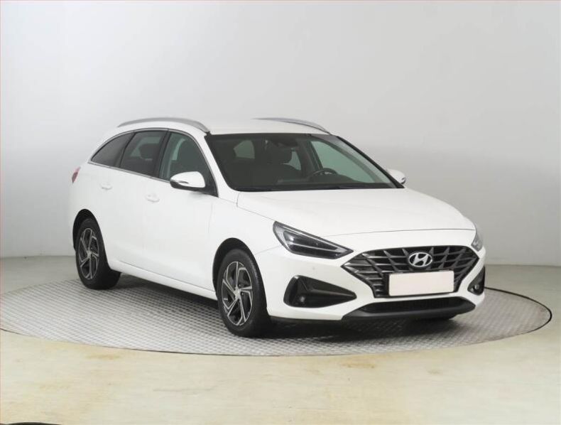 Hyundai i30 - hlavní foto