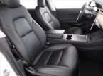Tesla Model 3 - fotka číslo 8