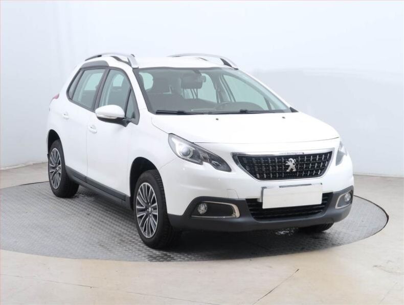 Peugeot 2008 - hlavní fotka