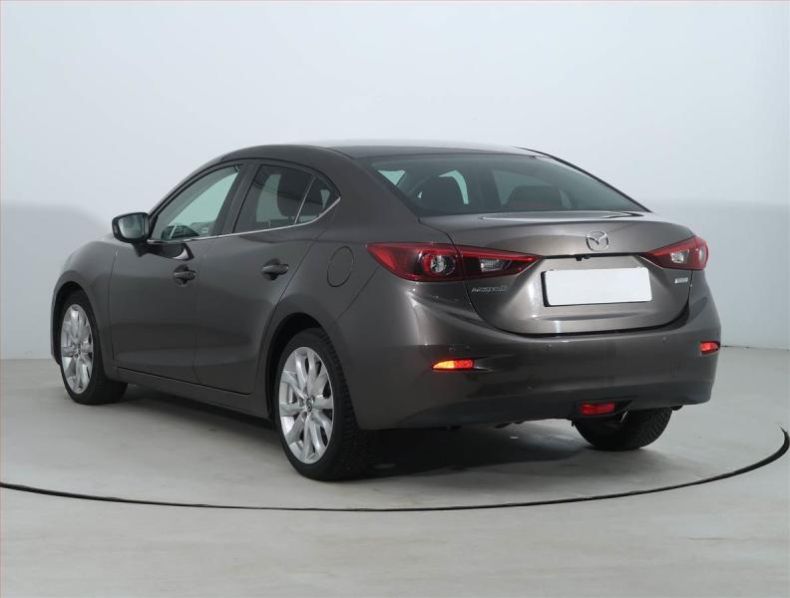 Mazda 3 - hlavní fotka