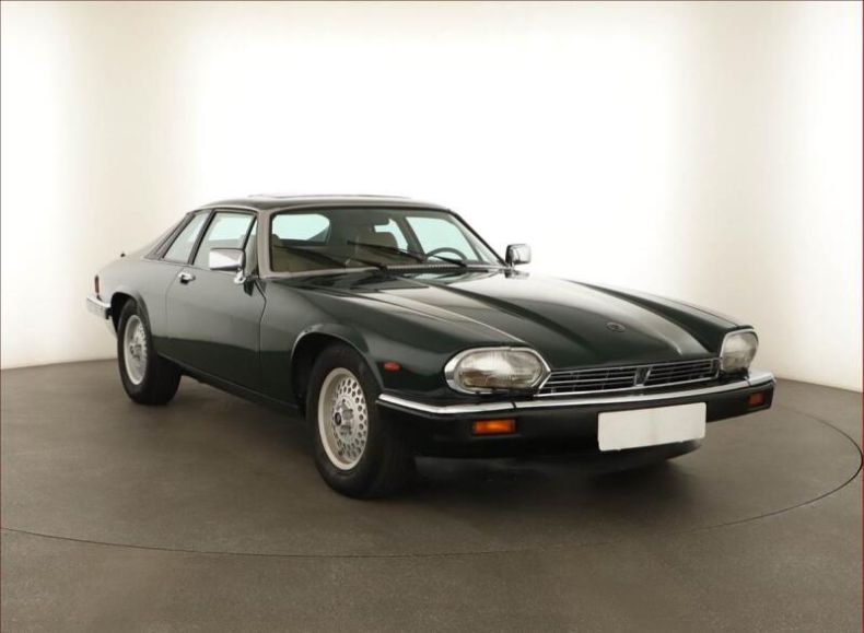 Jaguar XJ - hlavní foto