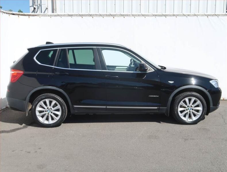 BMW X3 - hlavní fotka