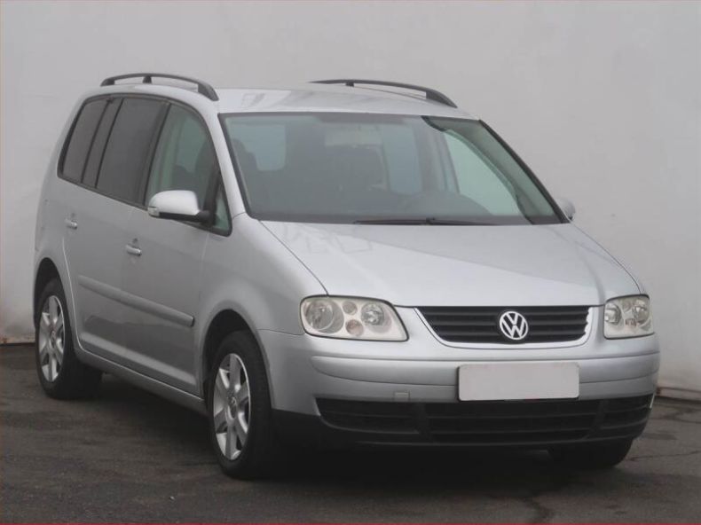 Volkswagen Touran - hlavní foto