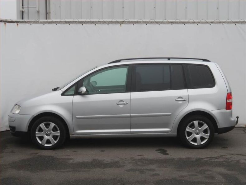 Volkswagen Touran - hlavní fotka