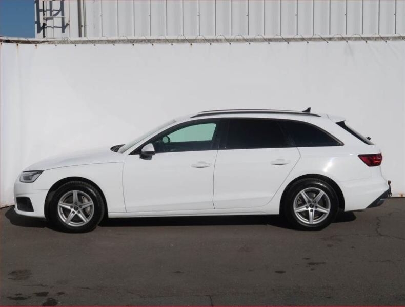 Audi A4 - hlavní fotka