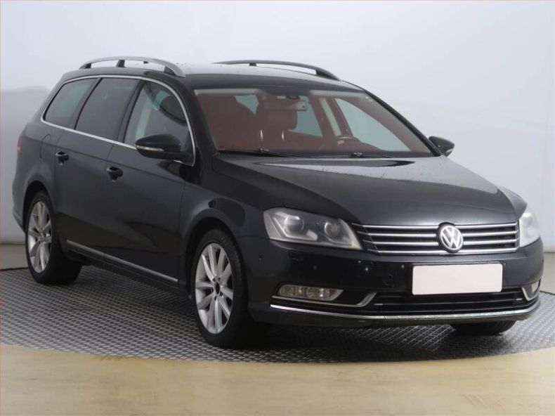 Volkswagen Passat - hlavní fotka inzerátu