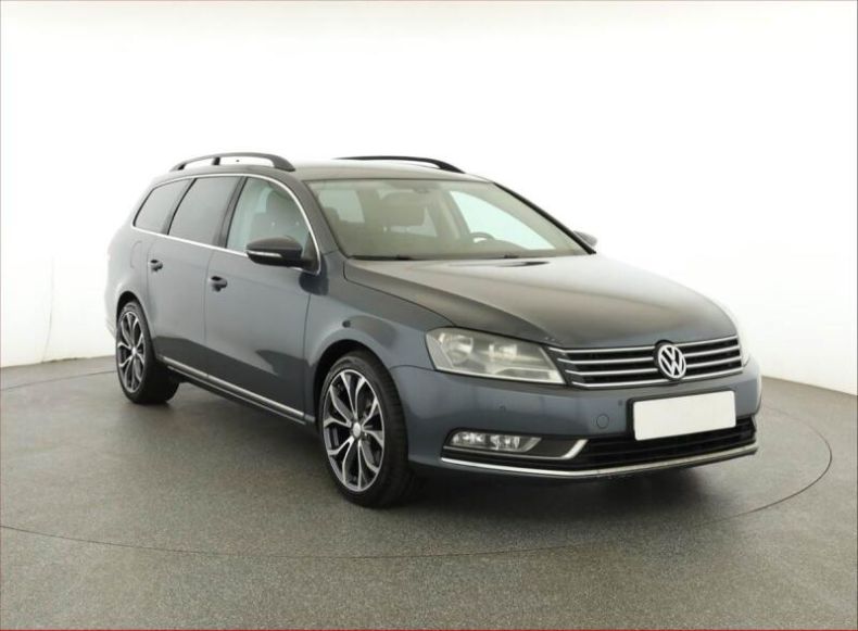 Volkswagen Passat - hlavní foto