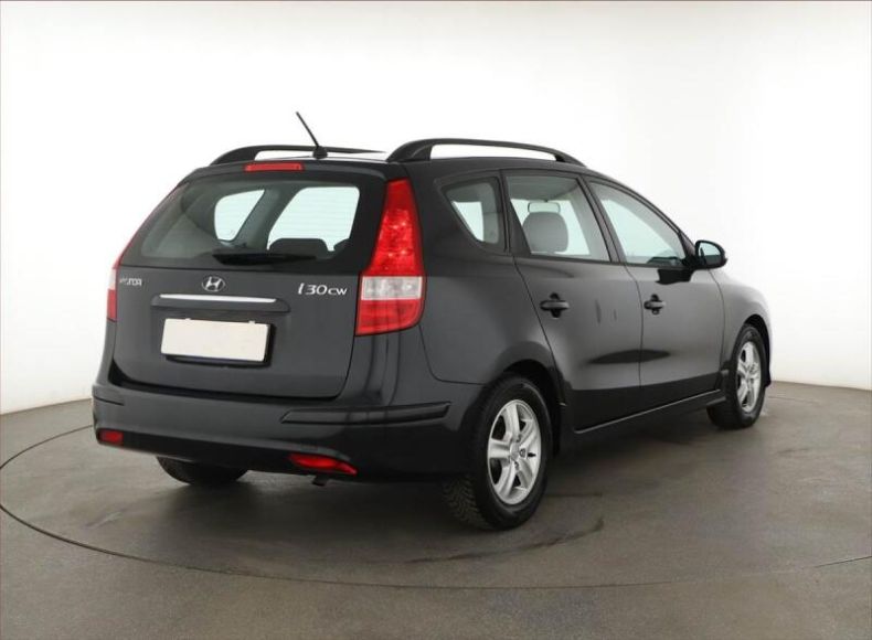 Hyundai i30 - hlavní fotka