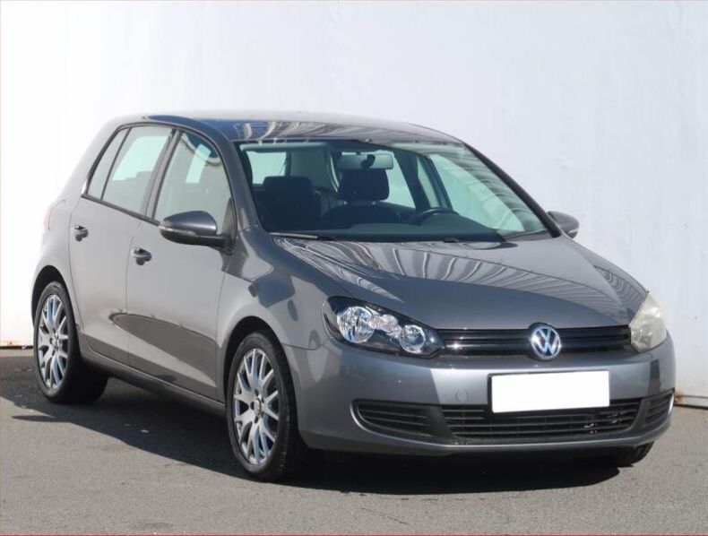 Volkswagen Golf - hlavní foto