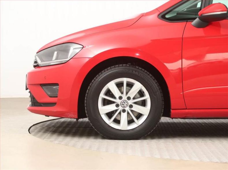 Volkswagen Golf - hlavní fotka