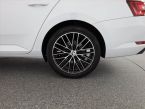 Škoda Superb - fotka číslo 15