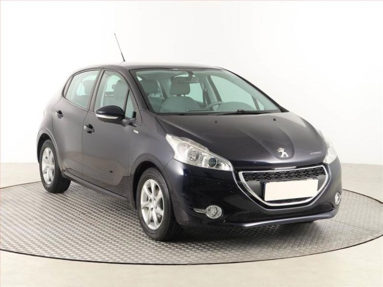 Peugeot 208 - hlavní foto